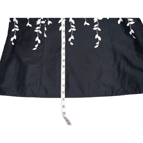 Ann Taylor LOFT Strapless Summer Dress Black White Vine Floral Fit Flare 8 - Picture 4 of 16